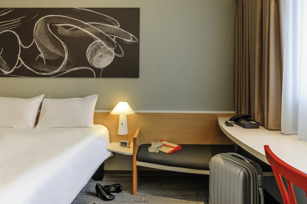 Ibis Hamburg Alsterring Otel Dış mekan fotoğraf